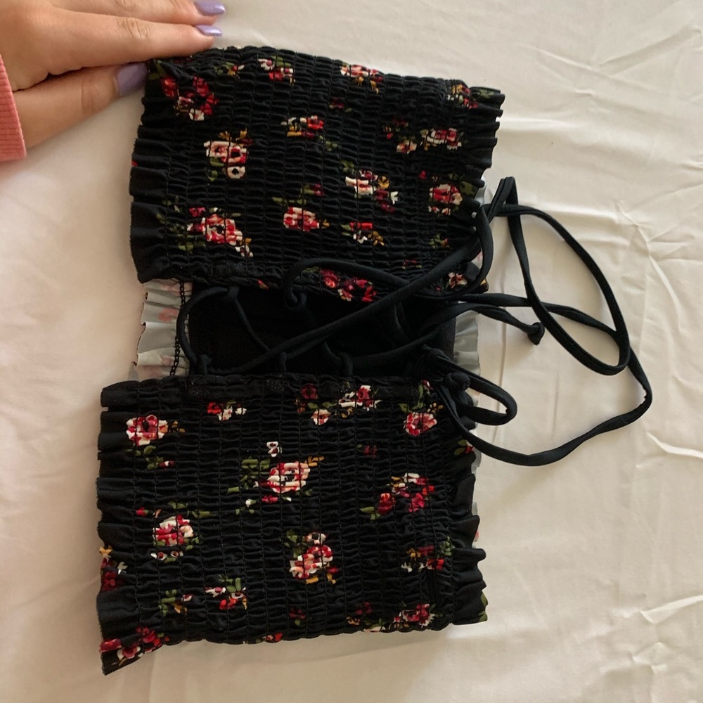 Target bathing suit top - Picture 2 of 2